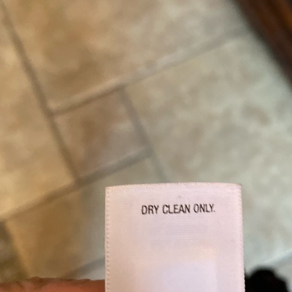 White House Black Market Medium Black Lace Overlayed Tank Camisole Shell - Picture 5 of 5